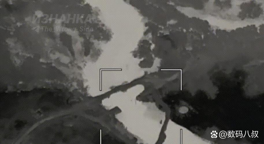 白小姐四肖期中特开奖和俄一桥梁被炸坍塌与俄罗斯桥梁坍塌