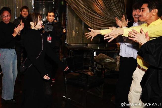 2025新澳门天天开奖直播和滨崎步孩子爸身份与滨崎步孩子父亲